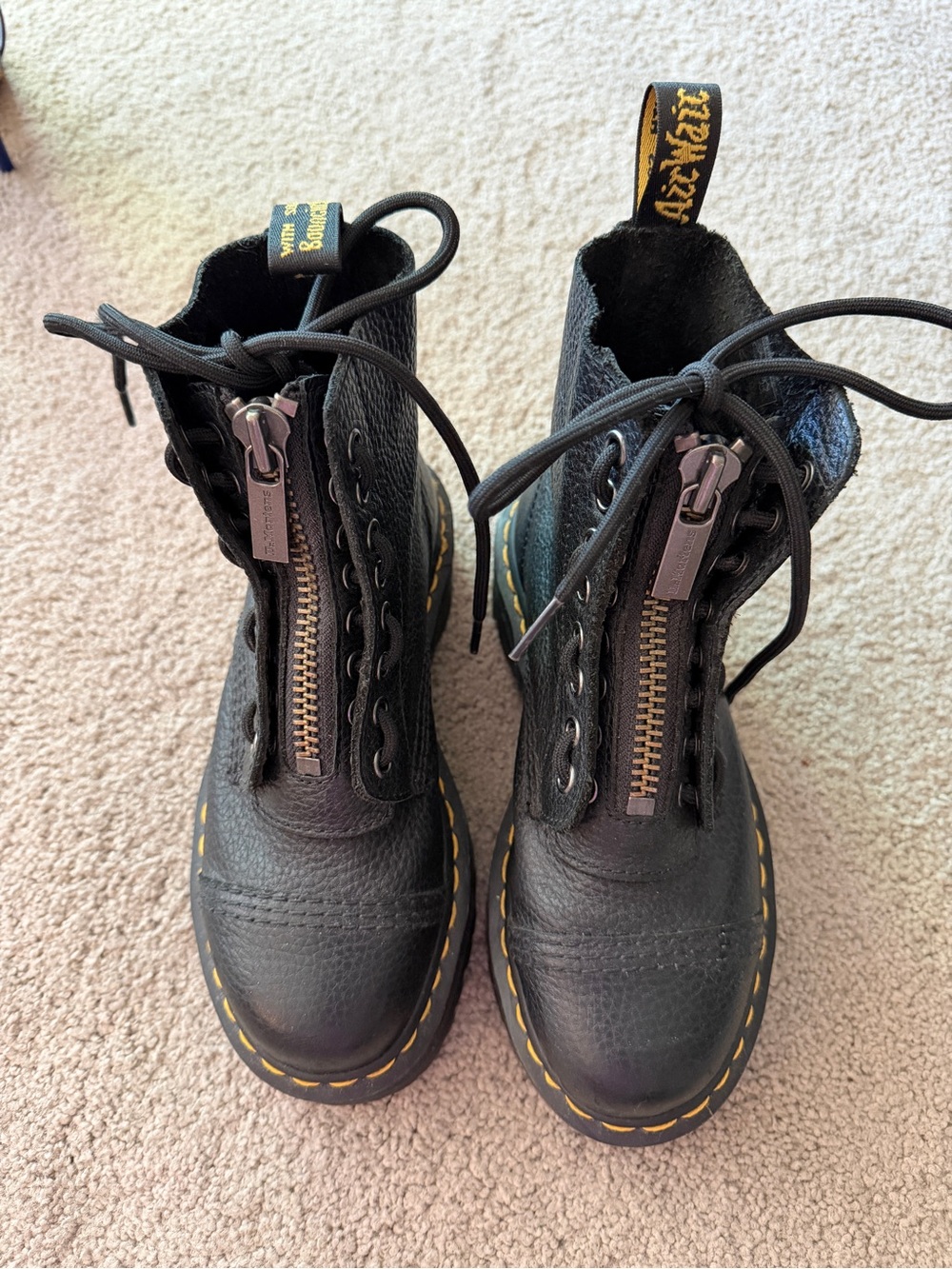 Dr. Martens Sinclair Boot - 6 - Picture 3 of 11